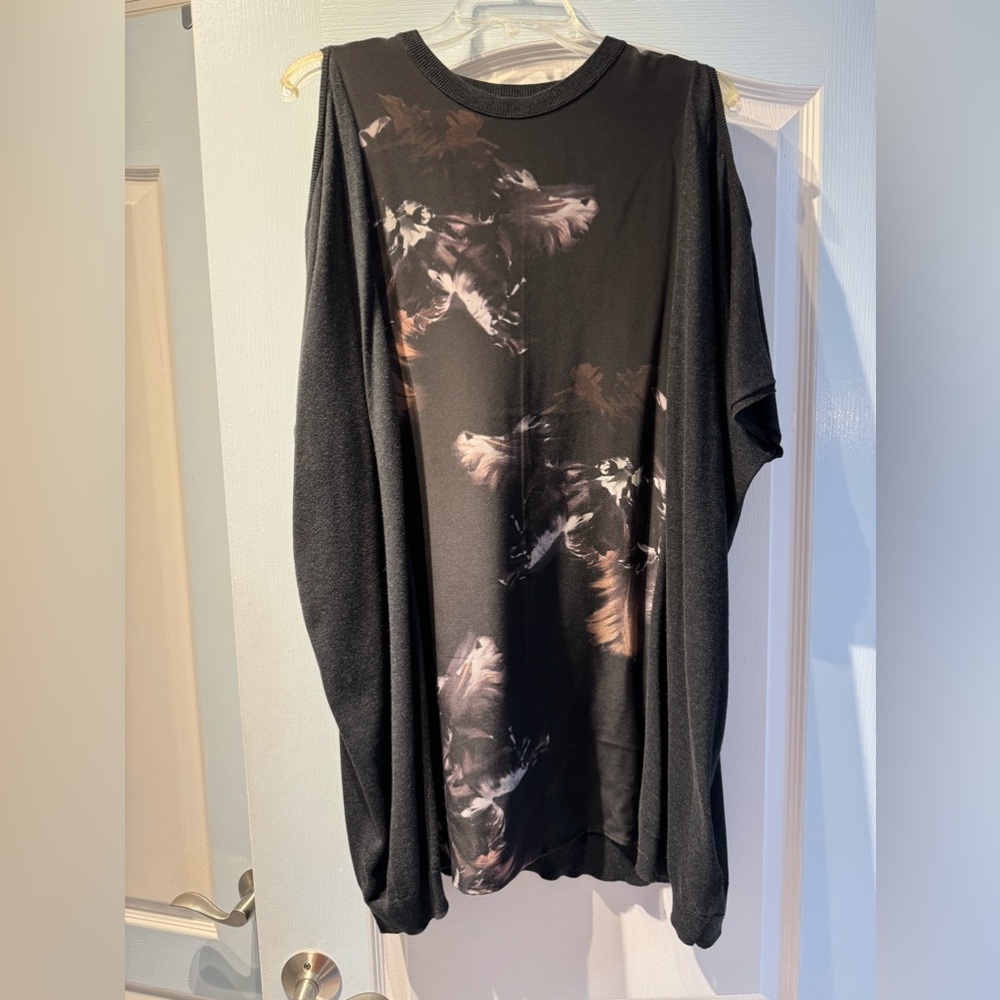 Allsaints tunic top open sholders 100% silk front and 55 cotton/45 rayon. Size S